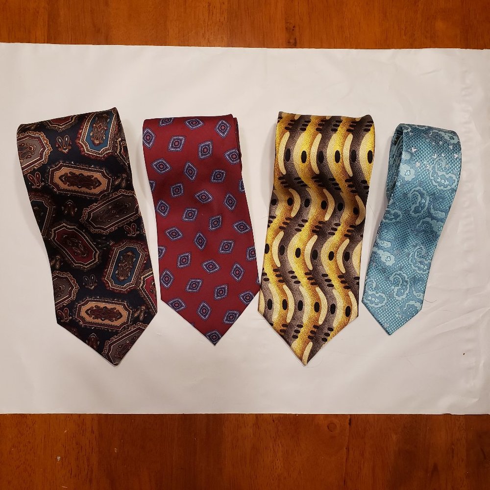 Bundle of 4 Ties, Ziggurat by Mulberry, Imani...